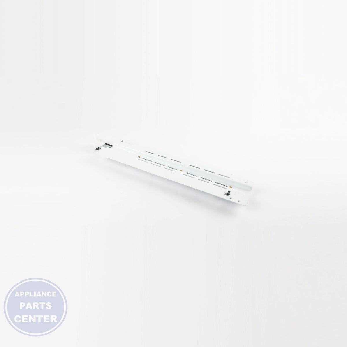 SAM ASSY RAIL-SLIDE LOW R;AW1,STS430 DA97-08806A - Installation in specific model showcasing easy mounting points