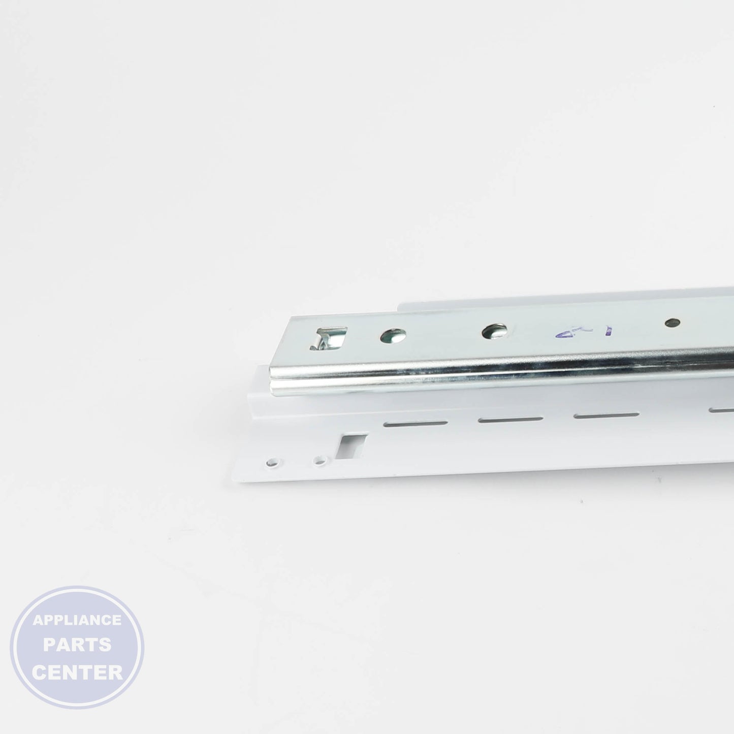 ASSY RAIL SLIDE-LOW RIGHT DA97-10595E - Detailed view of durable construction