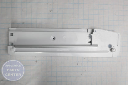 SAM ASSY COVER RAIL PANTRY-RIGHT;AW2 FACE LI DA97-11542L - Installation in specific model showing key mounting points