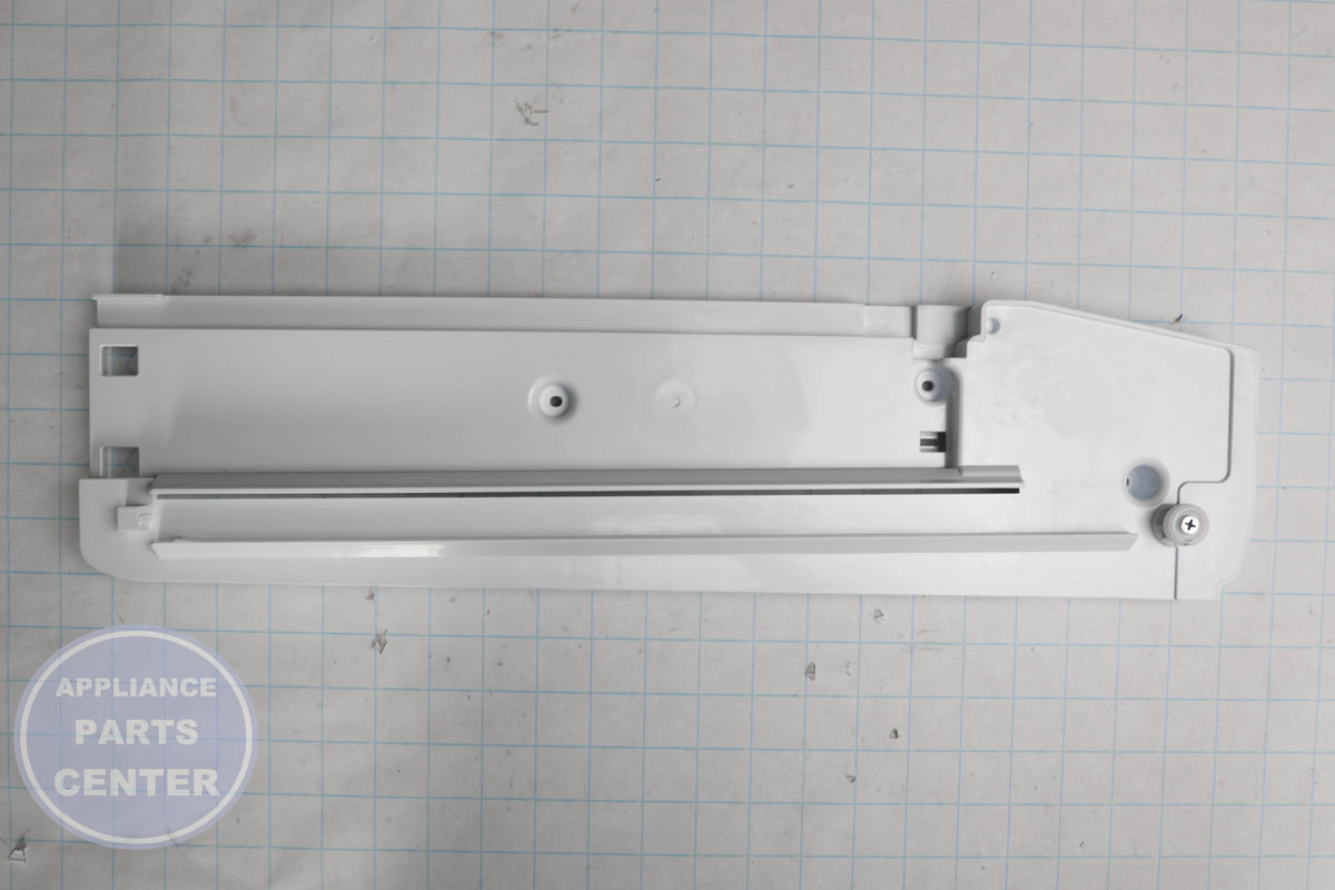 SAM ASSY COVER RAIL PANTRY-RIGHT;AW2 FACE LI DA97-11542L - Installation in specific model showing key mounting points