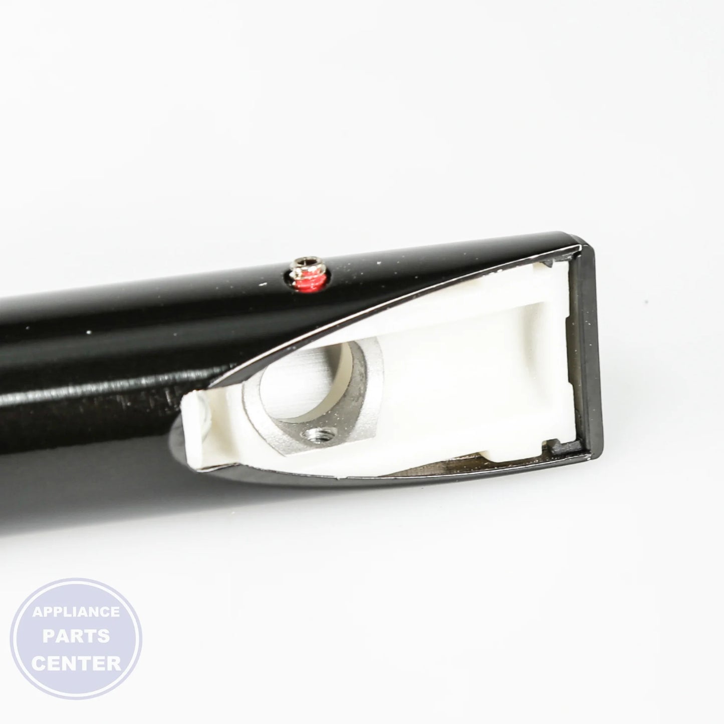 SAM ASSY HANDLE BAR-REF;NW2,AL(A6063),MATURE - Installation in SAM model showing secure mounting points