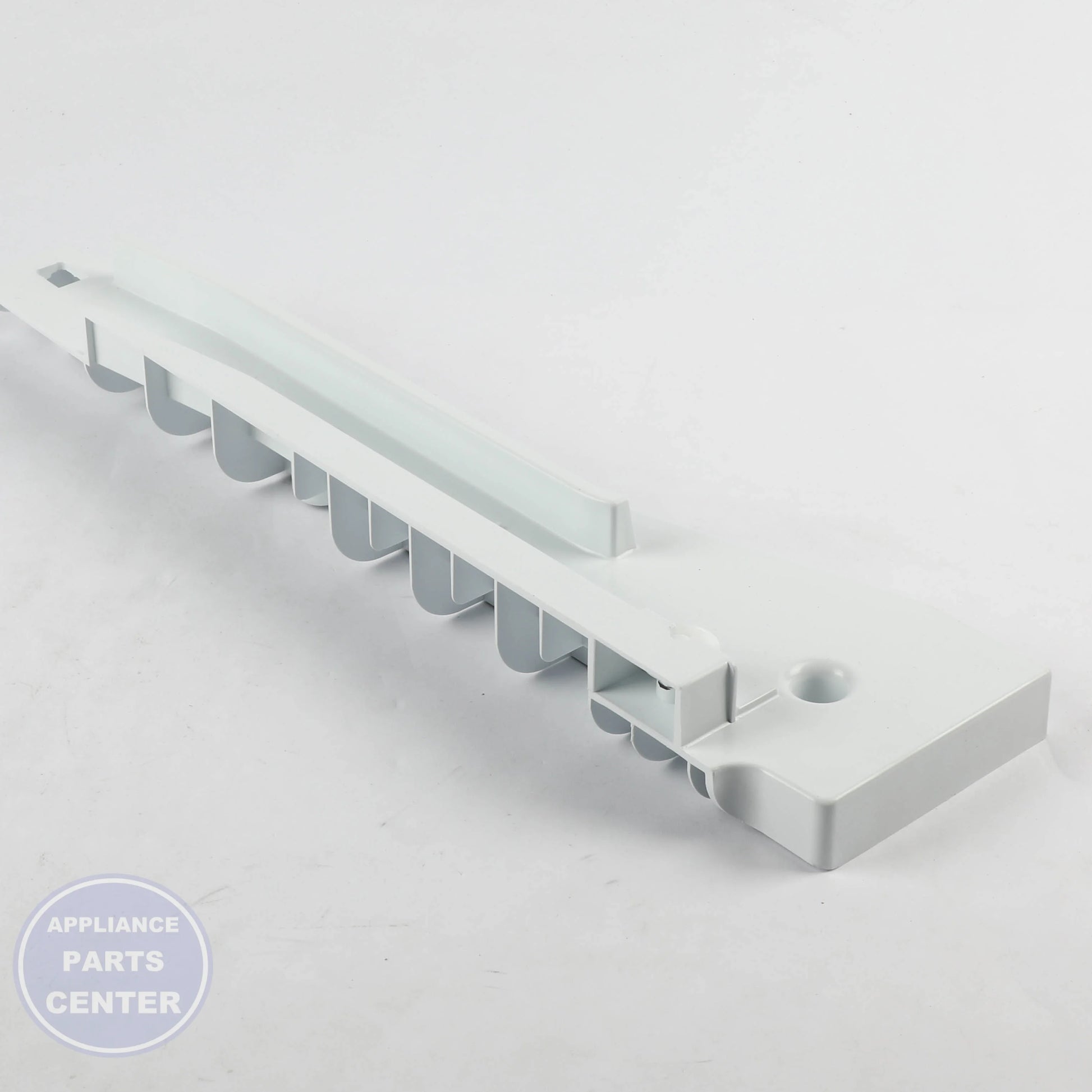 ASSY RAIL-PANTRY R;IBACI DA97-13128A - Detailed view of smooth drawer operation