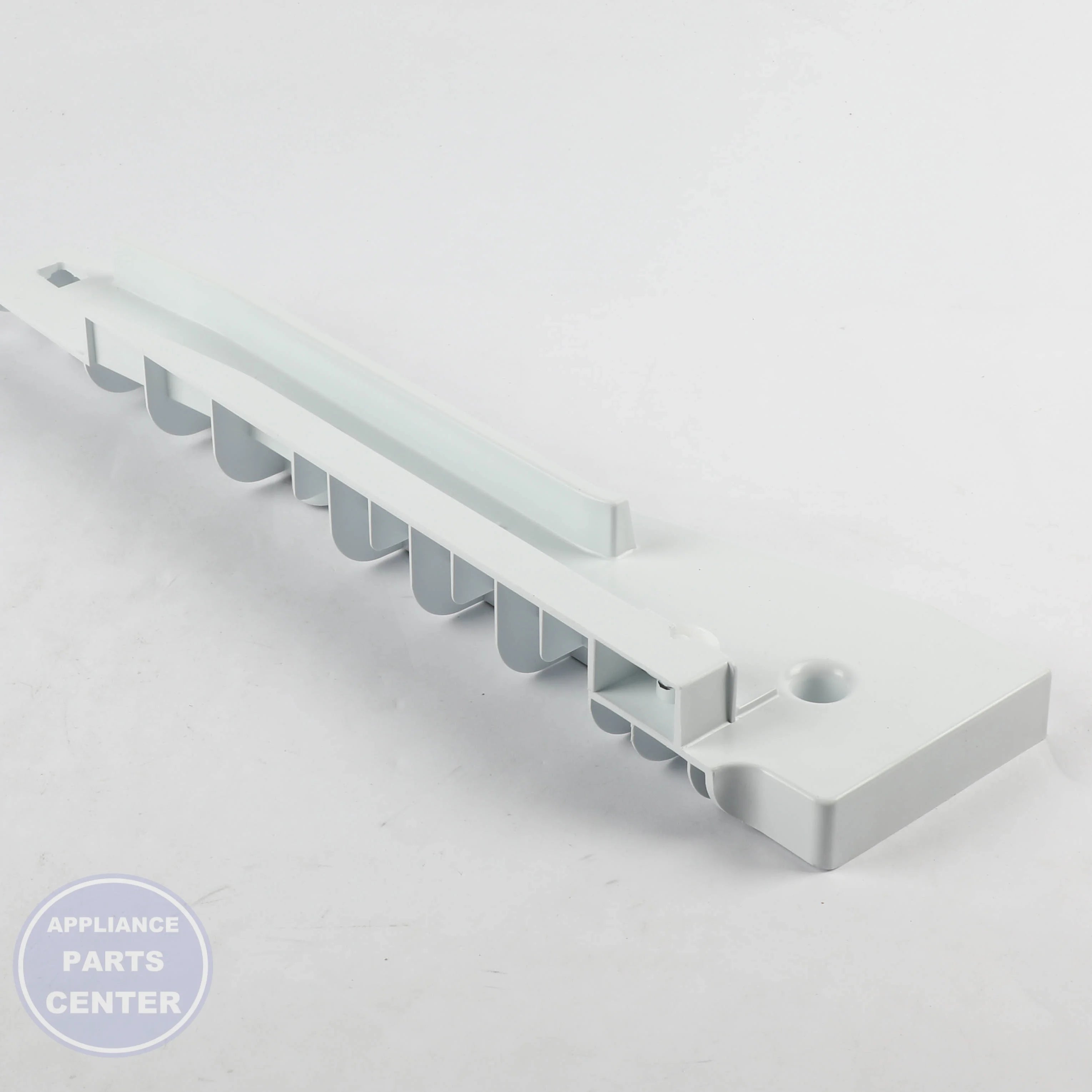 ASSY RAIL-PANTRY R;IBACI DA97-13128A - Detailed view of smooth drawer operation