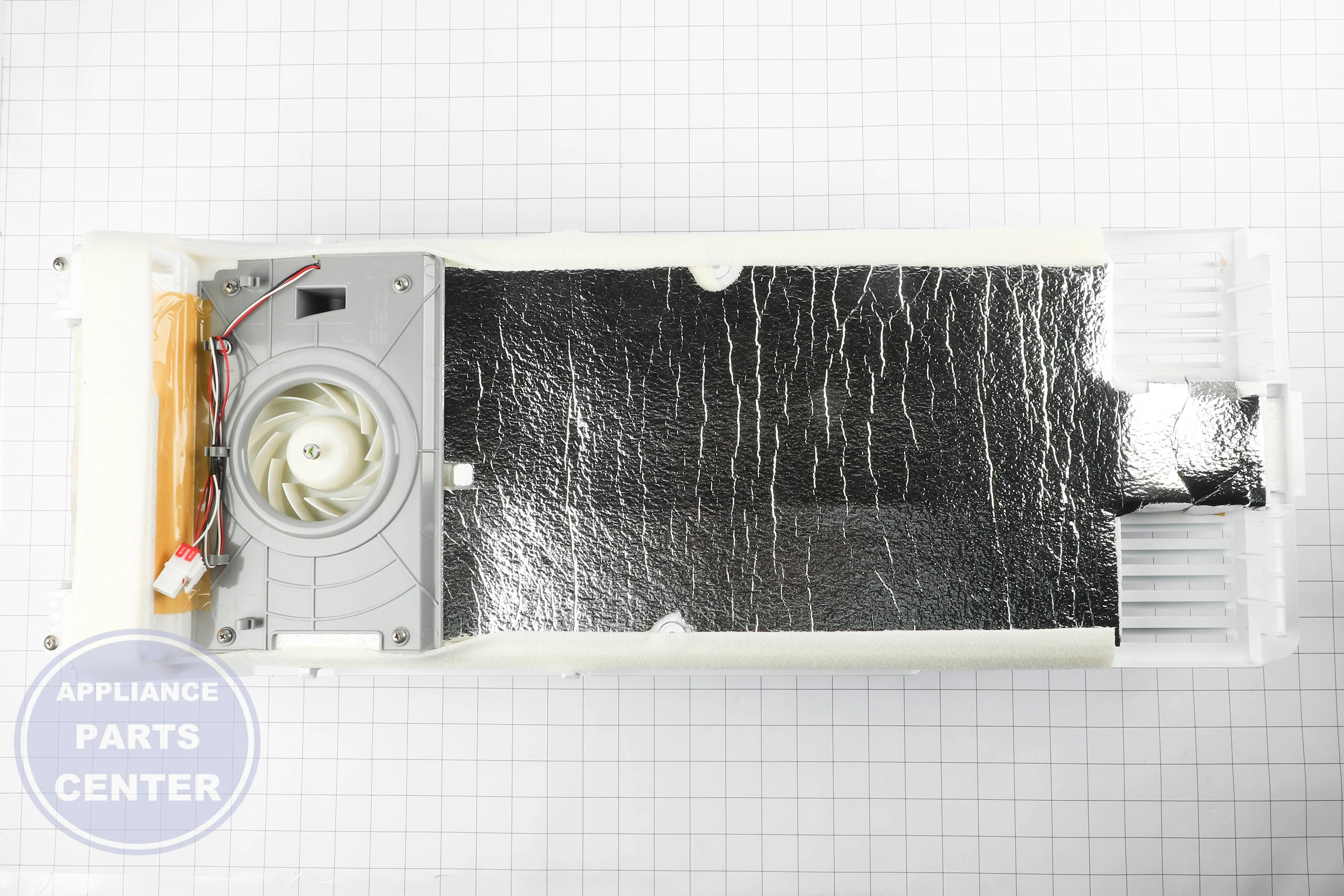 Samsung ASSY COVER EVAP-FRE;POLARIS_EXP,COOL WHI DA97-13388B - Installation in SAM model showing key mounting points