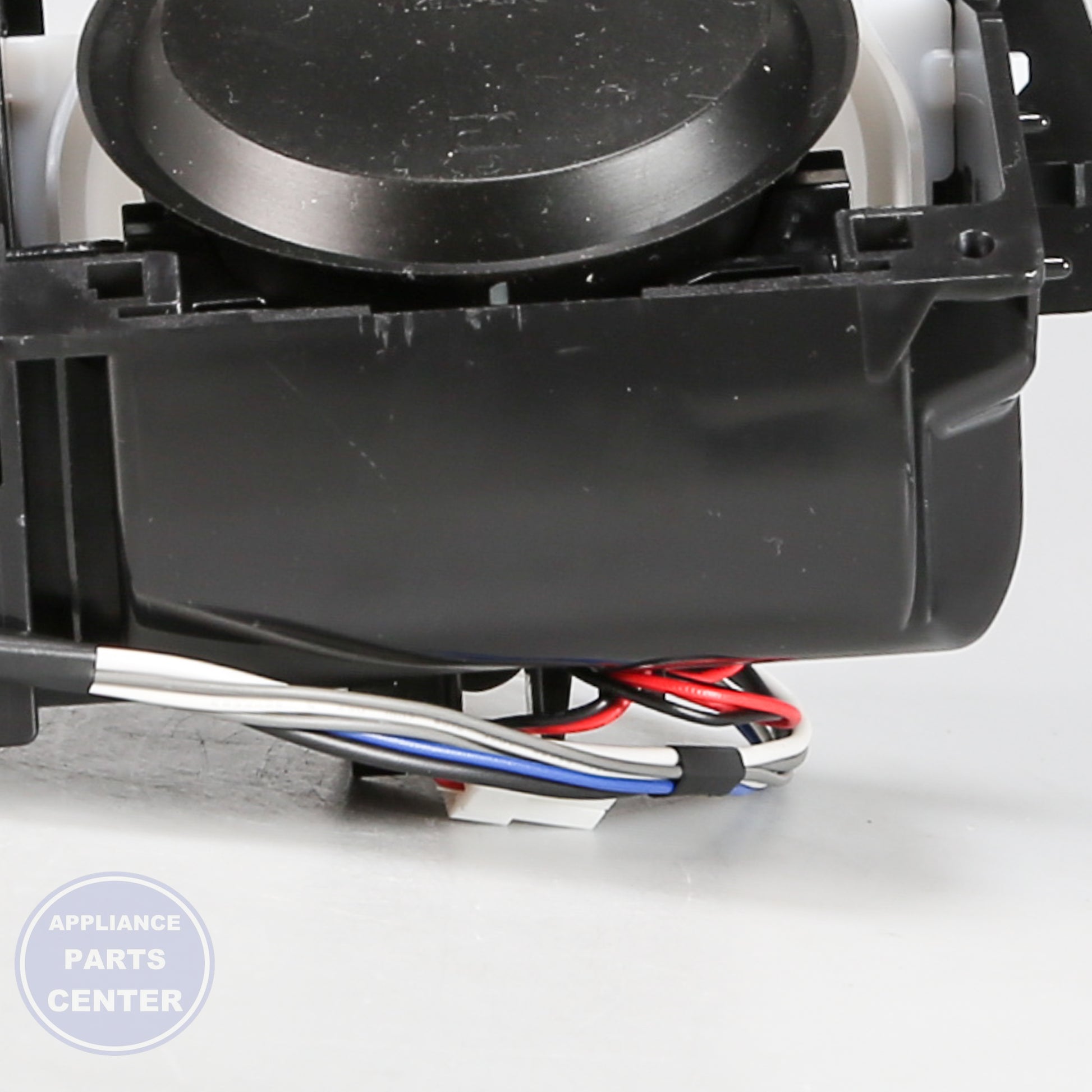 SAM ASSY CASE ICE ROUTE;AW4-4D,-,DC VALVE DA97-13829A - Installation in specific SAM model showing key mounting points