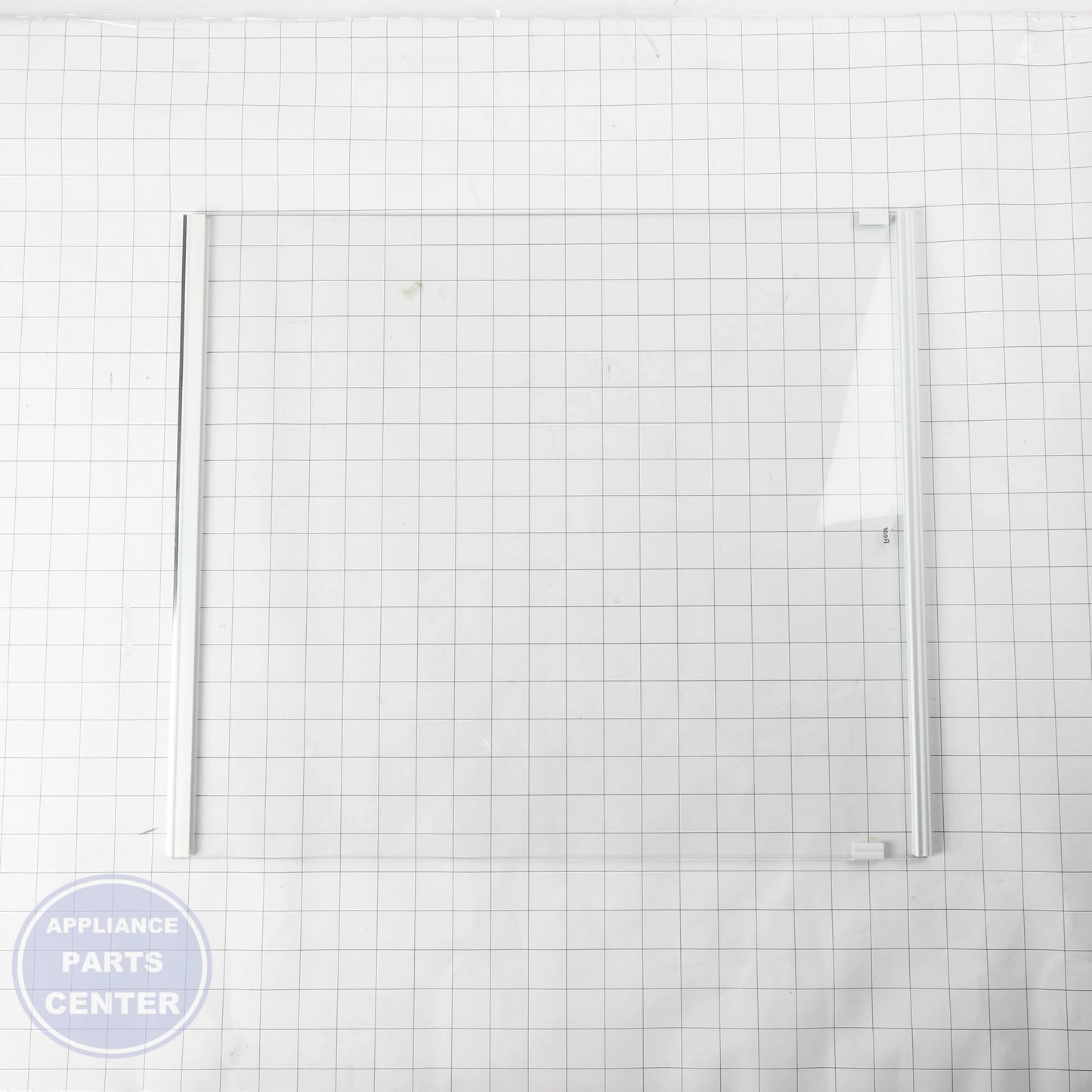SAM ASSY SHELF GLASS-REF;LATOUR,SILVER TRIM( DA97-14084J - Installation in SAM model showing easy mounting points