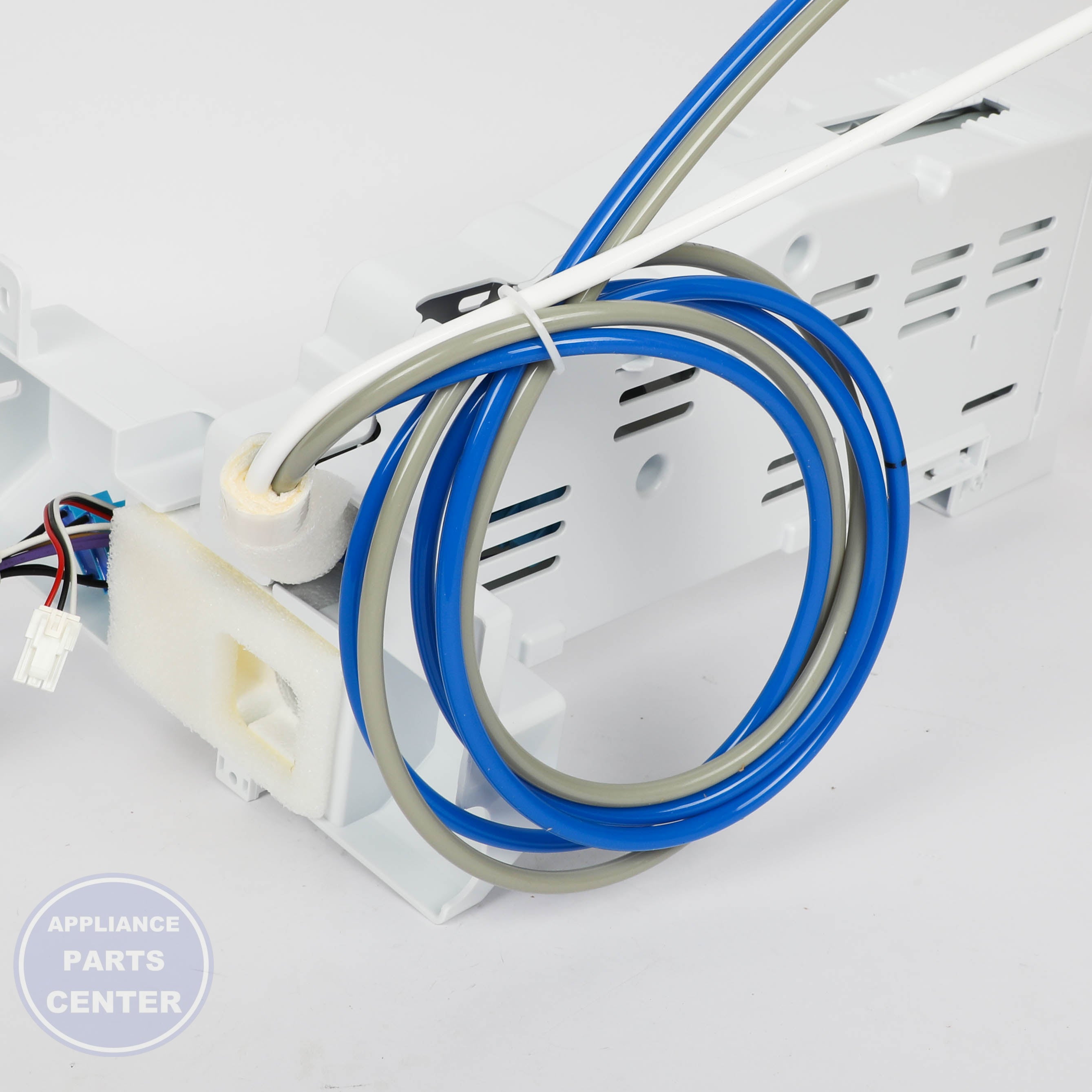 SAM ASSY CASE WATER FILTER DA97-14472D - Installation in select model showing key mounting points
