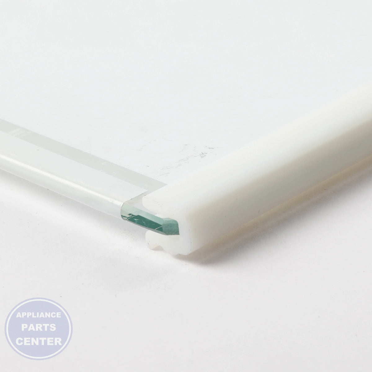 ASSY SHELF GLASS-REF;RT6500M,21CU - Detailed view of high-quality shelf support