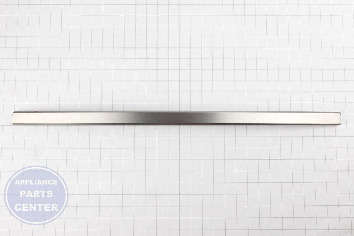 SAM Refrigerator ASSY HANDLE-REF LEFT;AW F/L,REAL STS304 - Installation in specific model showing key mounting points