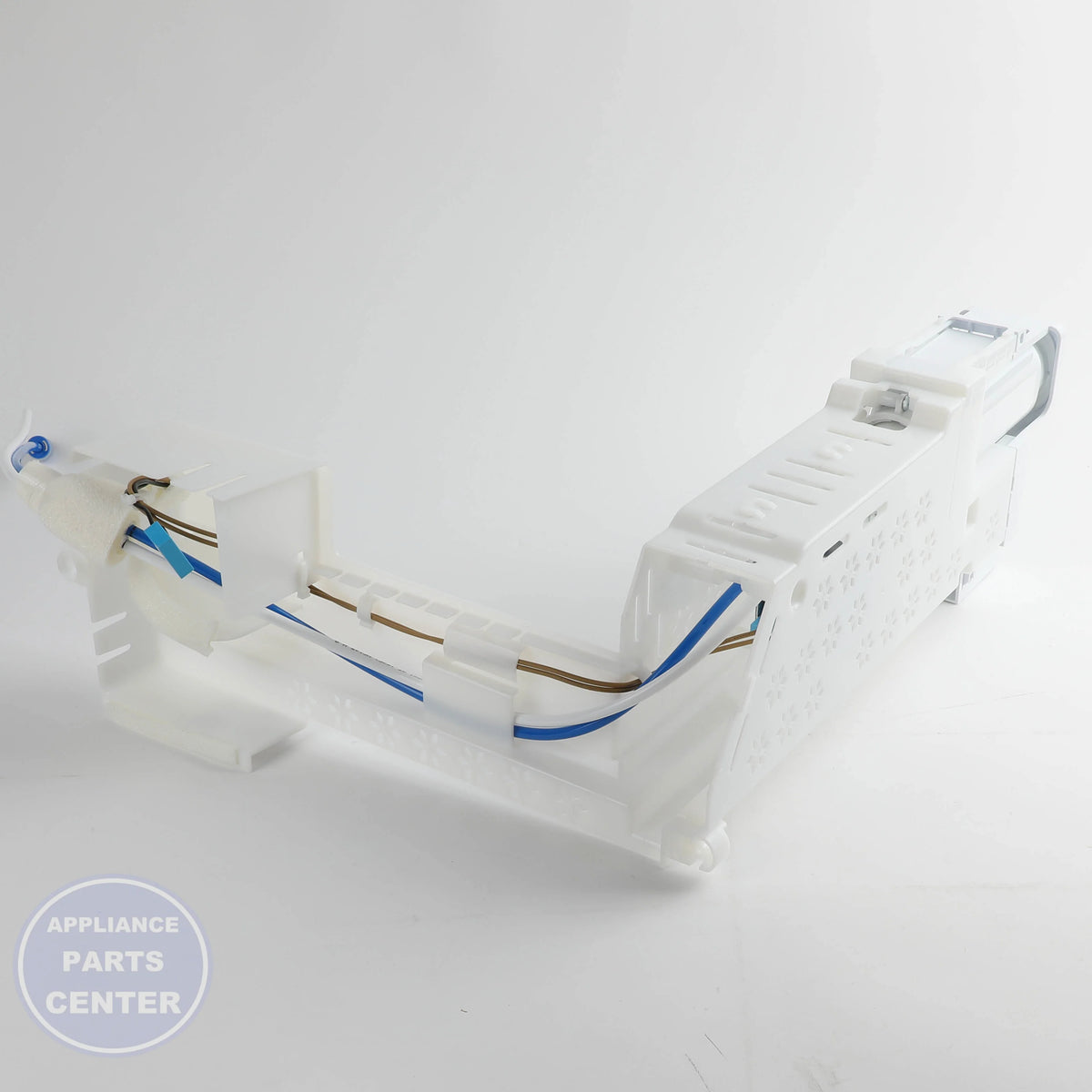 SAM ASSY CASE WATER FILTER;RF6000T,ICE ONLY, DA97-21323A - Installation in RF6000T model showing easy mounting points