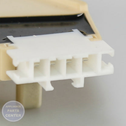 SAM MOTOR BLDC-ASSY HALL SENSOR;DON700, 800, DC31-00076A - Installation in DON700 model showing mounting points