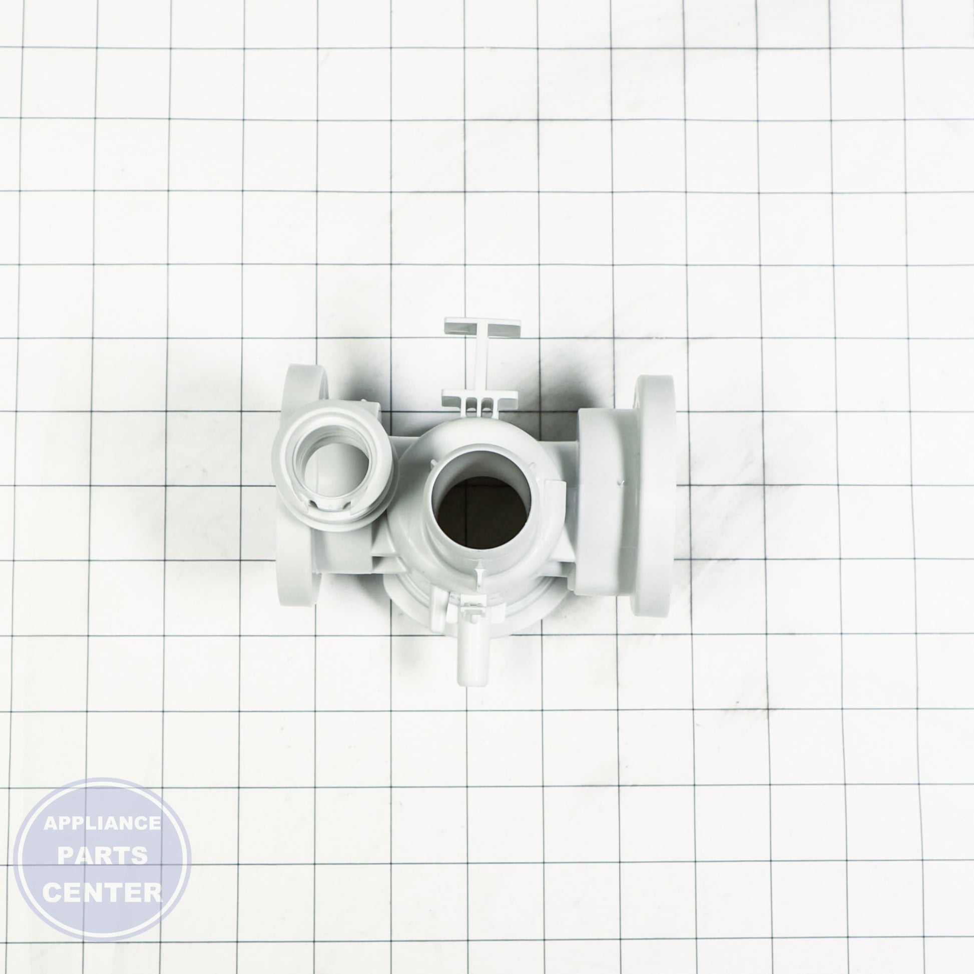 SAM CASE PUMP DC61-02017E - Installation in SAM model showing key mounting points