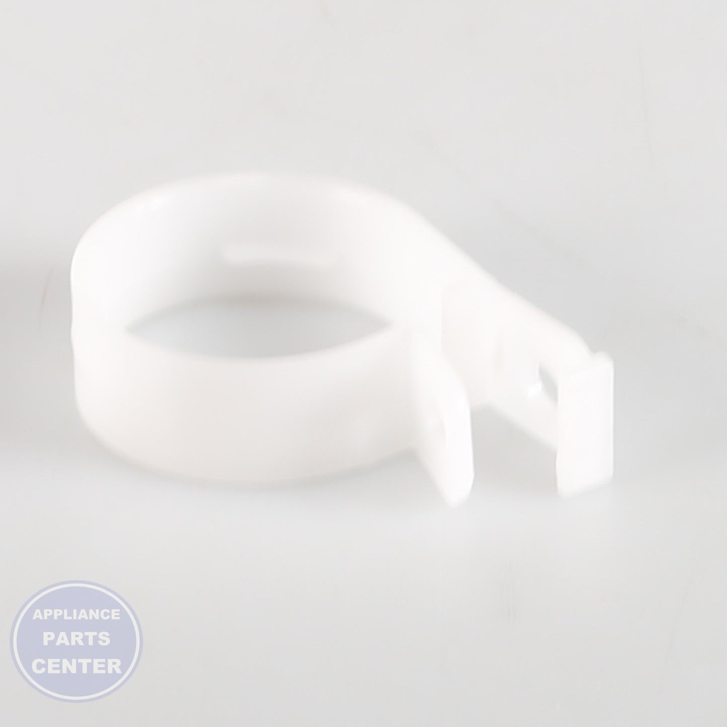 CLAMPER HOSE;HUDSON WASHER PP NATURAL DC65-00039A - Side view with durable polypropylene material.