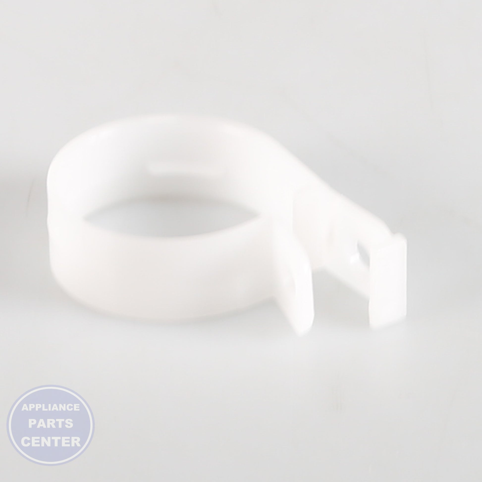 CLAMPER HOSE;HUDSON WASHER PP NATURAL DC65-00039A - Side view with durable polypropylene material.