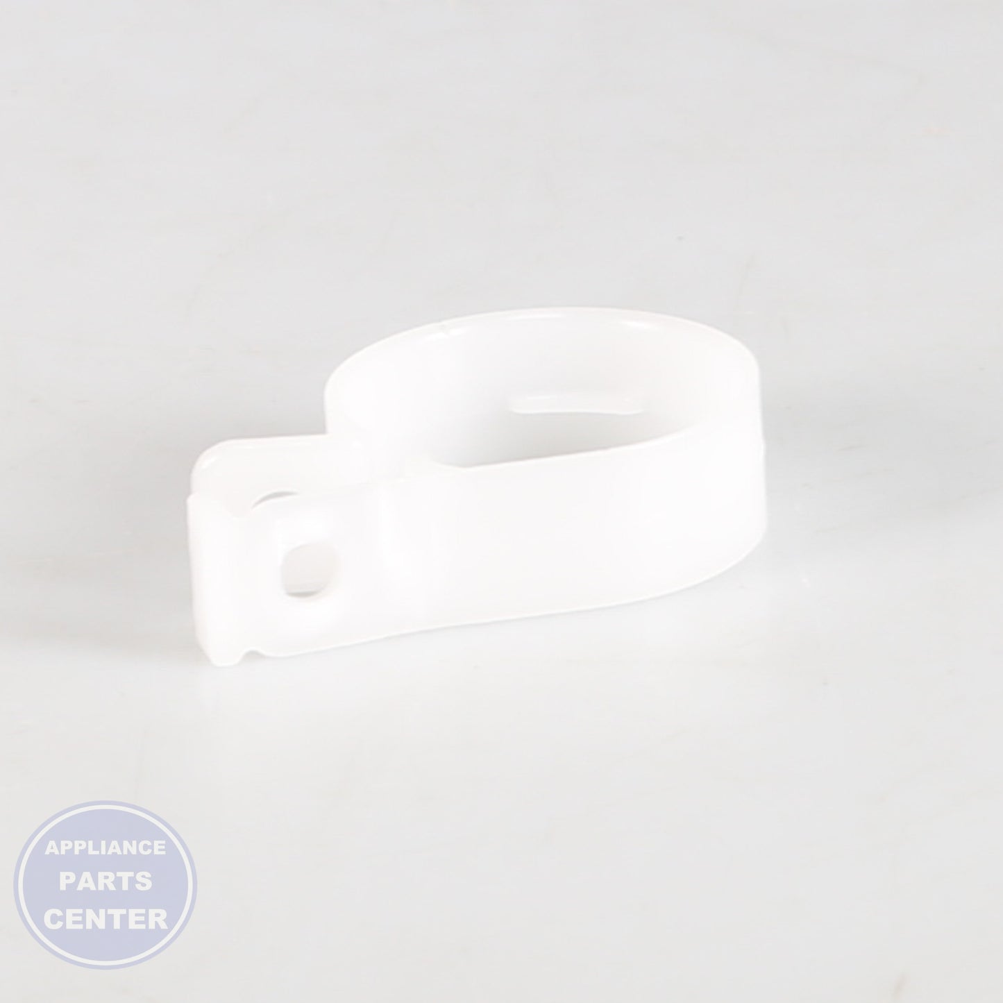 SAM CLAMPER HOSE;HUDSON WASHER DC65-00039A - Installation in SAM model showing secure mounting points.