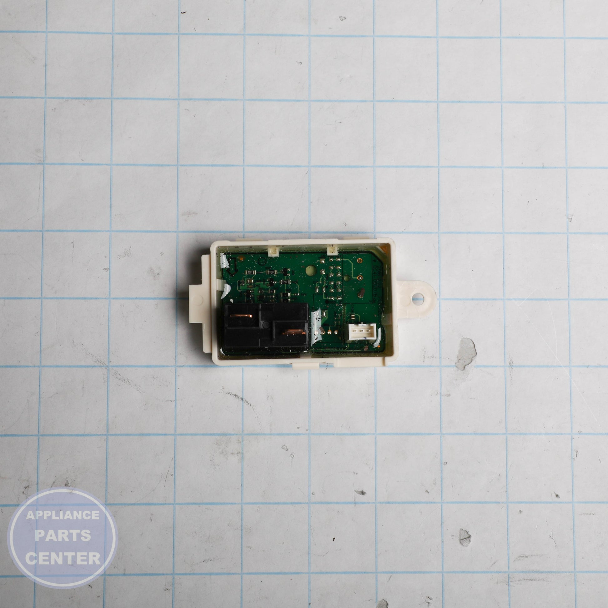 SAM ASSY PCB KIT DC92-01855C - Installation in WA8700M showing mounting points