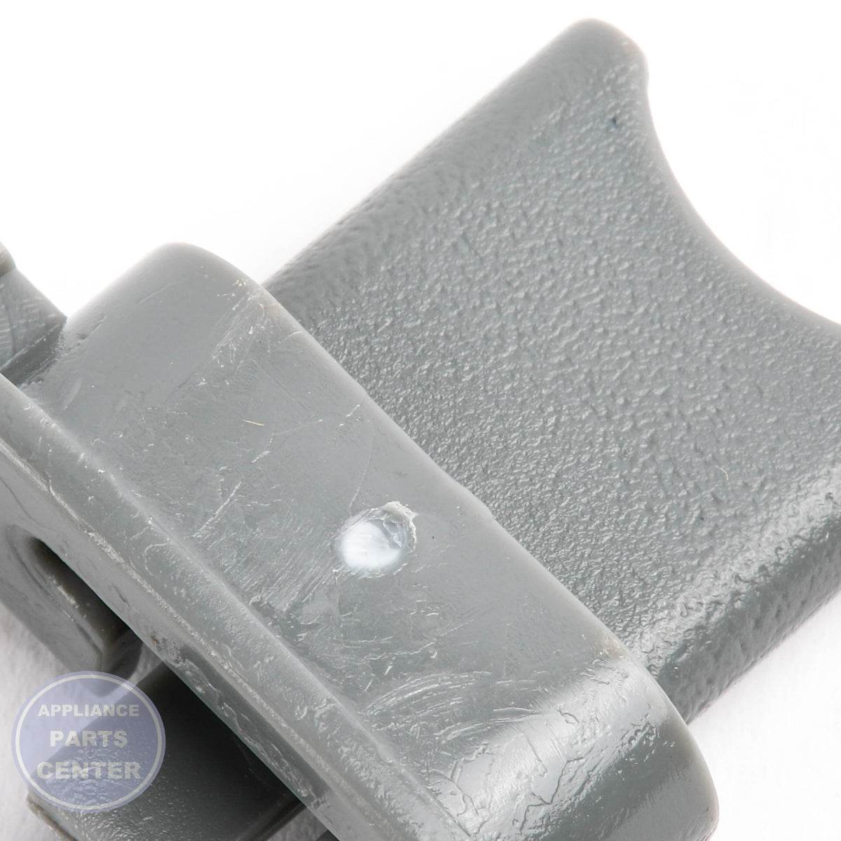 SAM SVC-STOPPER RAIL REAR 3RD;DW60H6050 DD81-01674A - Installation in DW60H6050 showing mounting points