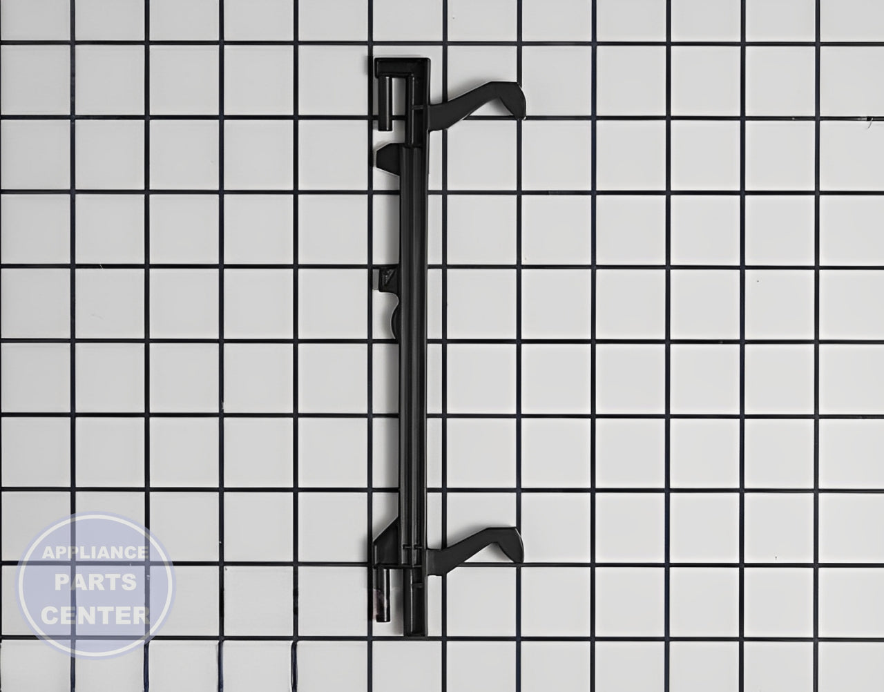 SAMSUNG DOOR KEY LATCH HOOK STRIKE DE64-00760A - Main view showing secure closure for Samsung models
