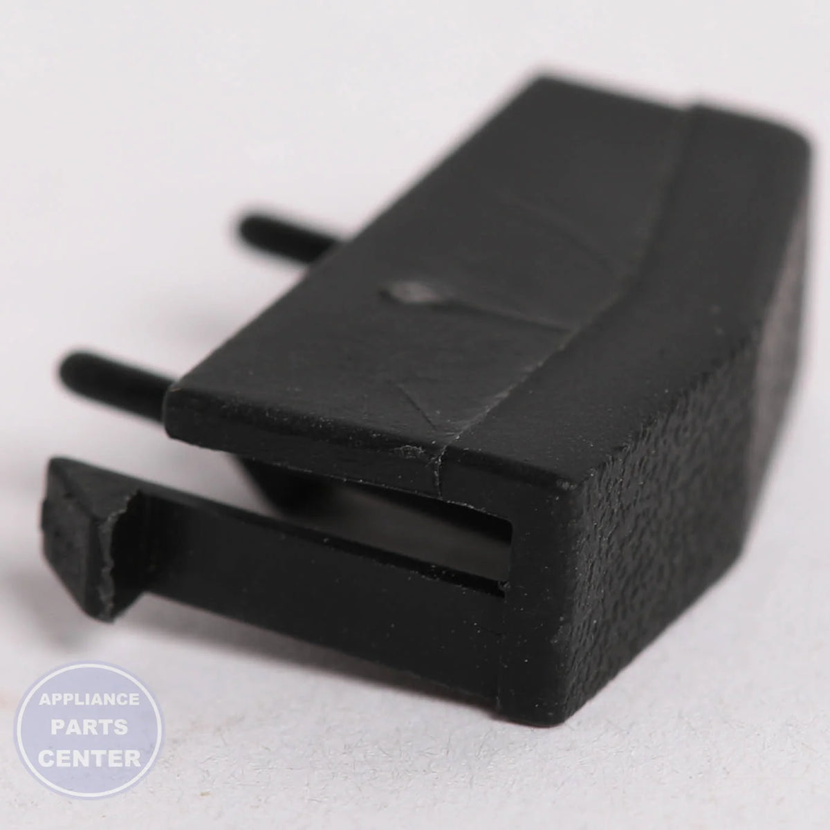 DOOR-CAP;MHC4,PP+TD30%,TB53D,NATURAL - Detailed view of sturdy construction