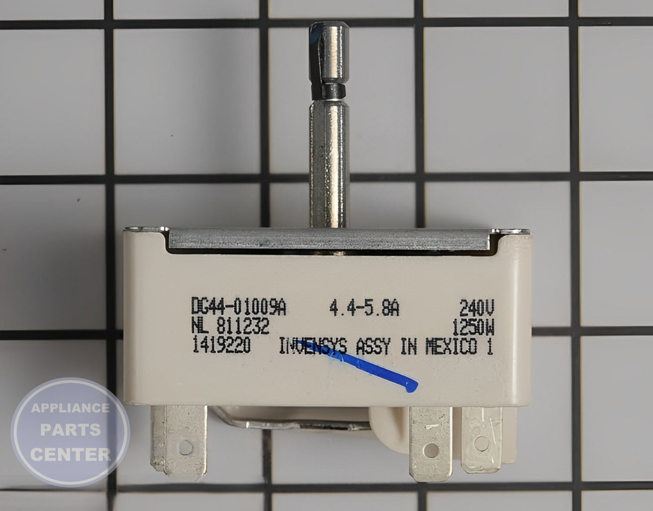 Surface Element Switch DG44-01009A - Detailed view of 240 volt specification
