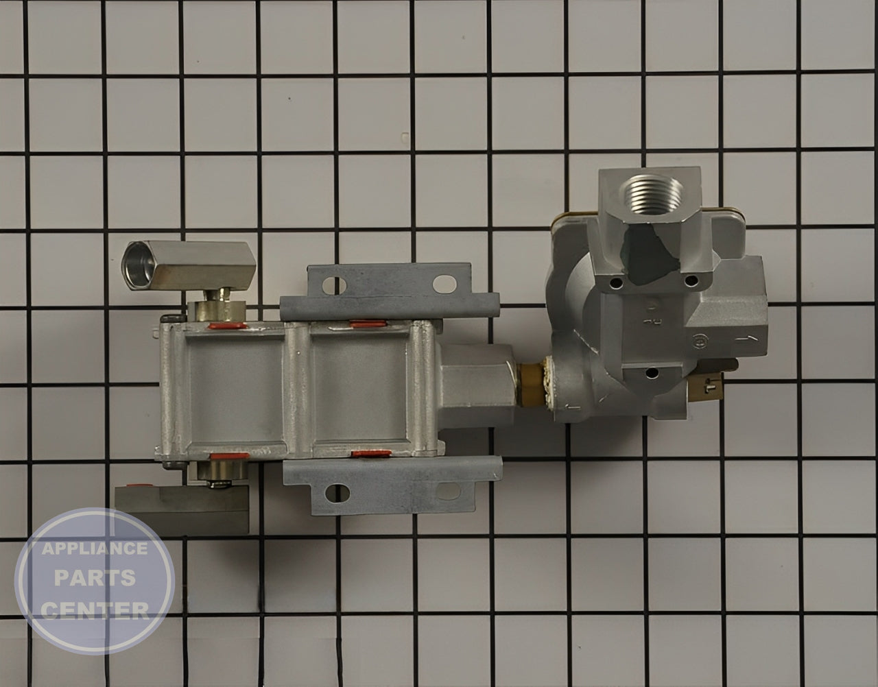 SAMSUNG RANGE SAFETY GAS VALVE ASSEMBLY WALL OVEN DG94-00449A - Detailed view of gas burner control valve