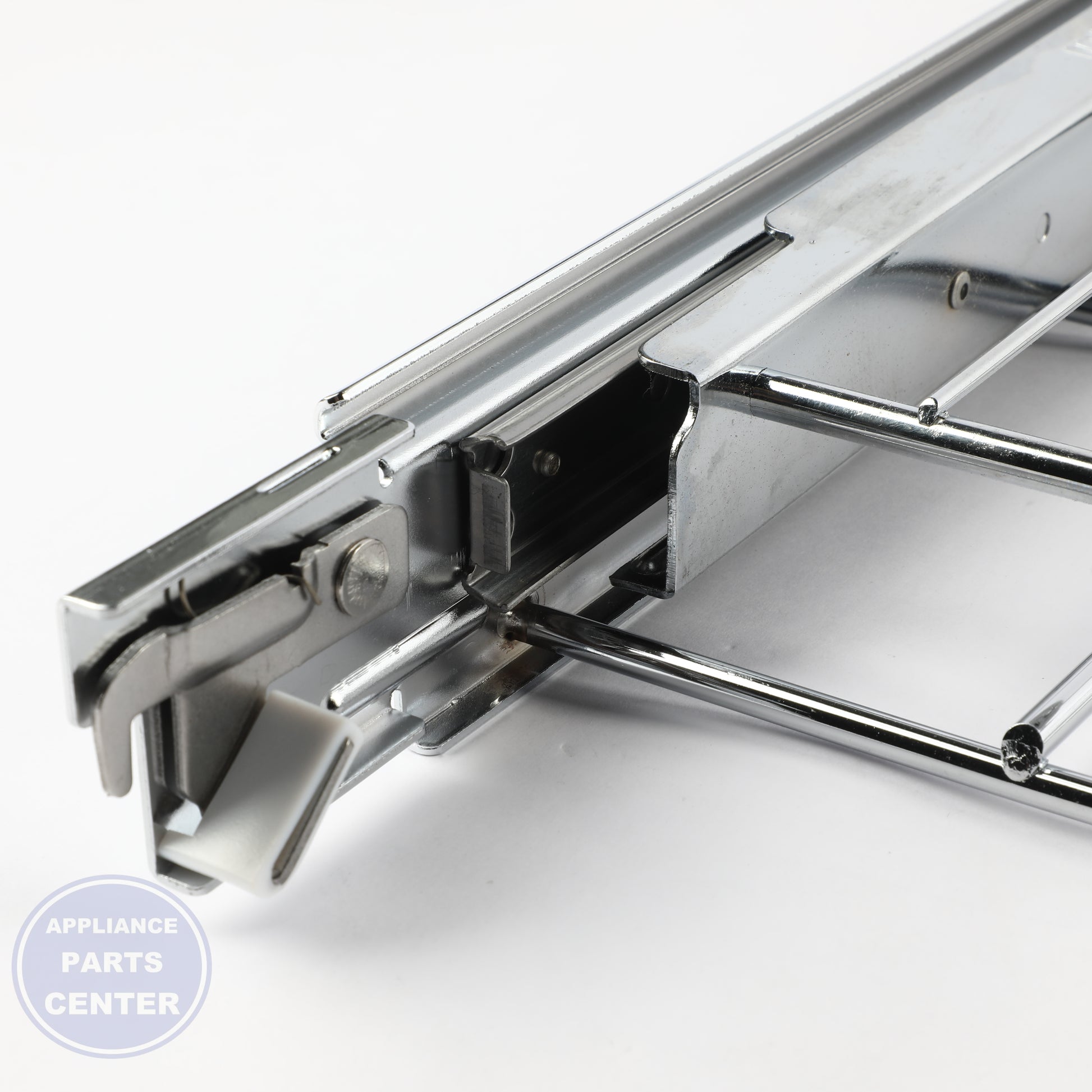 SAM ASSY WIRE RACK DG94-00908A - Main view showing sturdy support for NE58F9710WS model