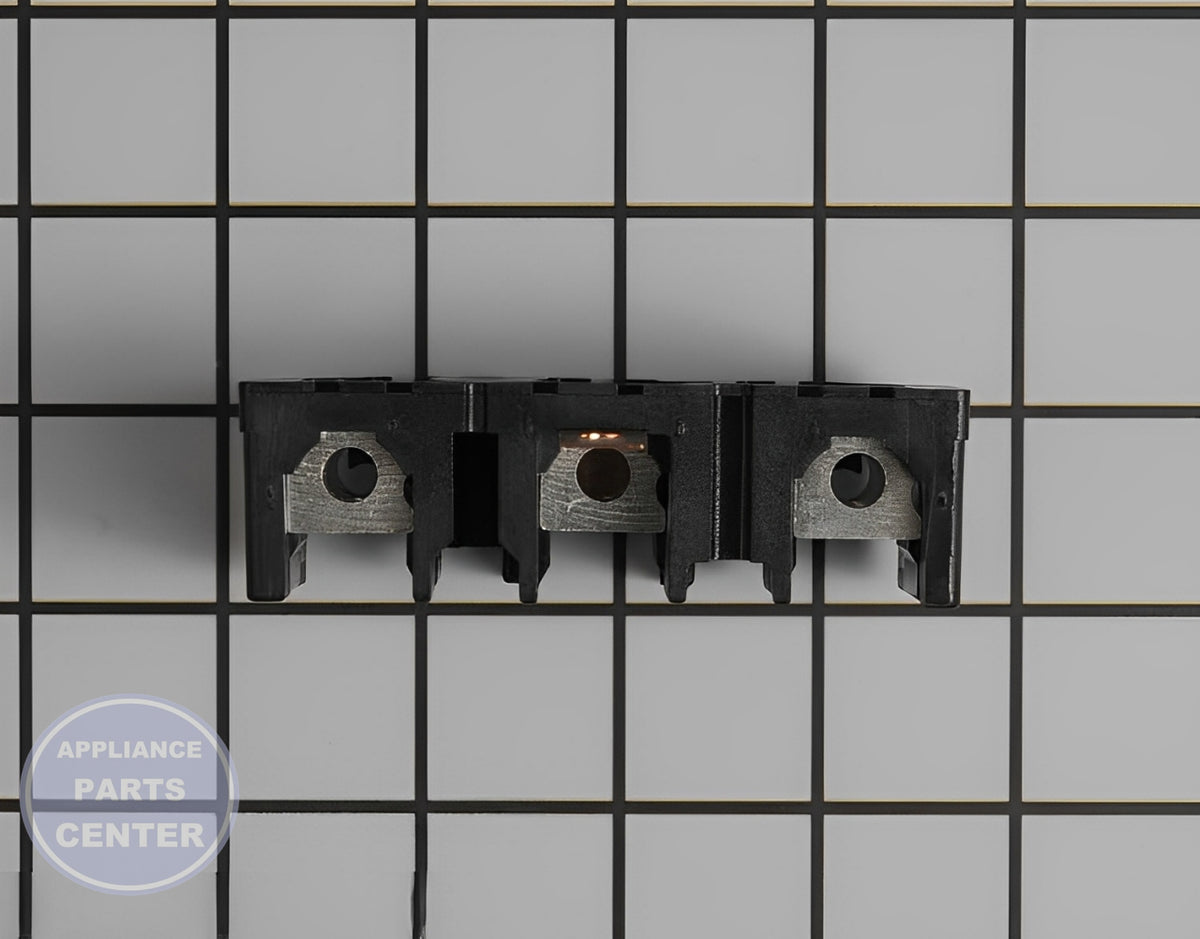 LG CONNECTOR-TERMINAL BLOCK EAG32629306 - Detailed view of wire connection