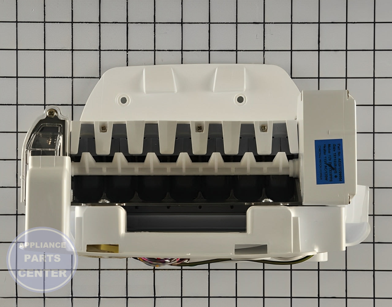 LG DISPENSER AC MOTOR EAU61004410 - Side view with precise measurements