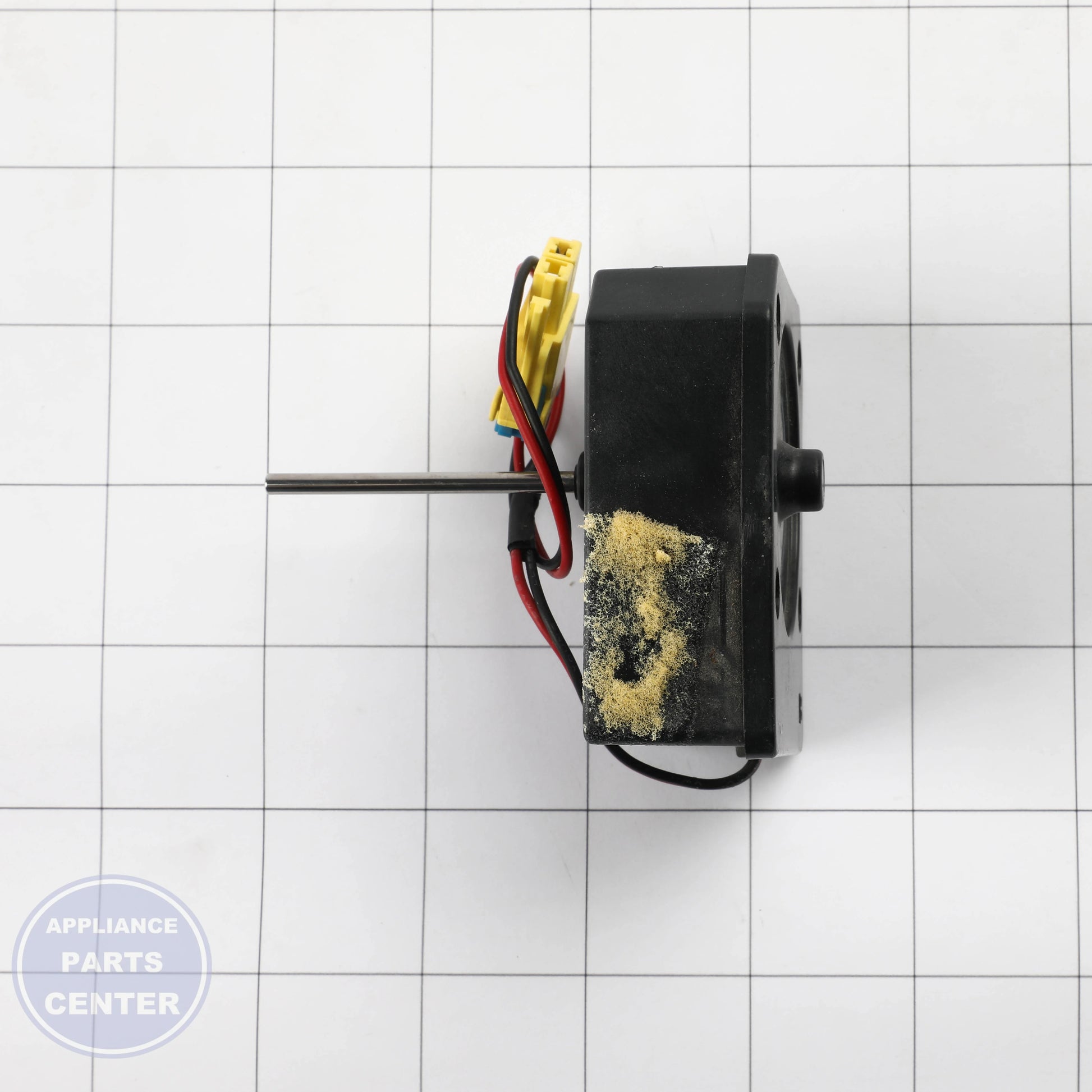 L-G MOTOR,DC EAU61644105 - Installation in L-G model showing key mounting points