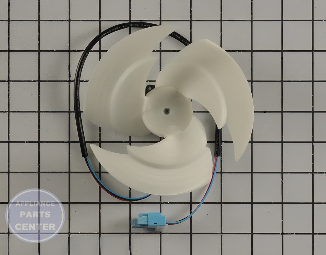 LG DC MOTOR EAU62025701 - Main view showing energy-efficient operation for LG refrigerator models