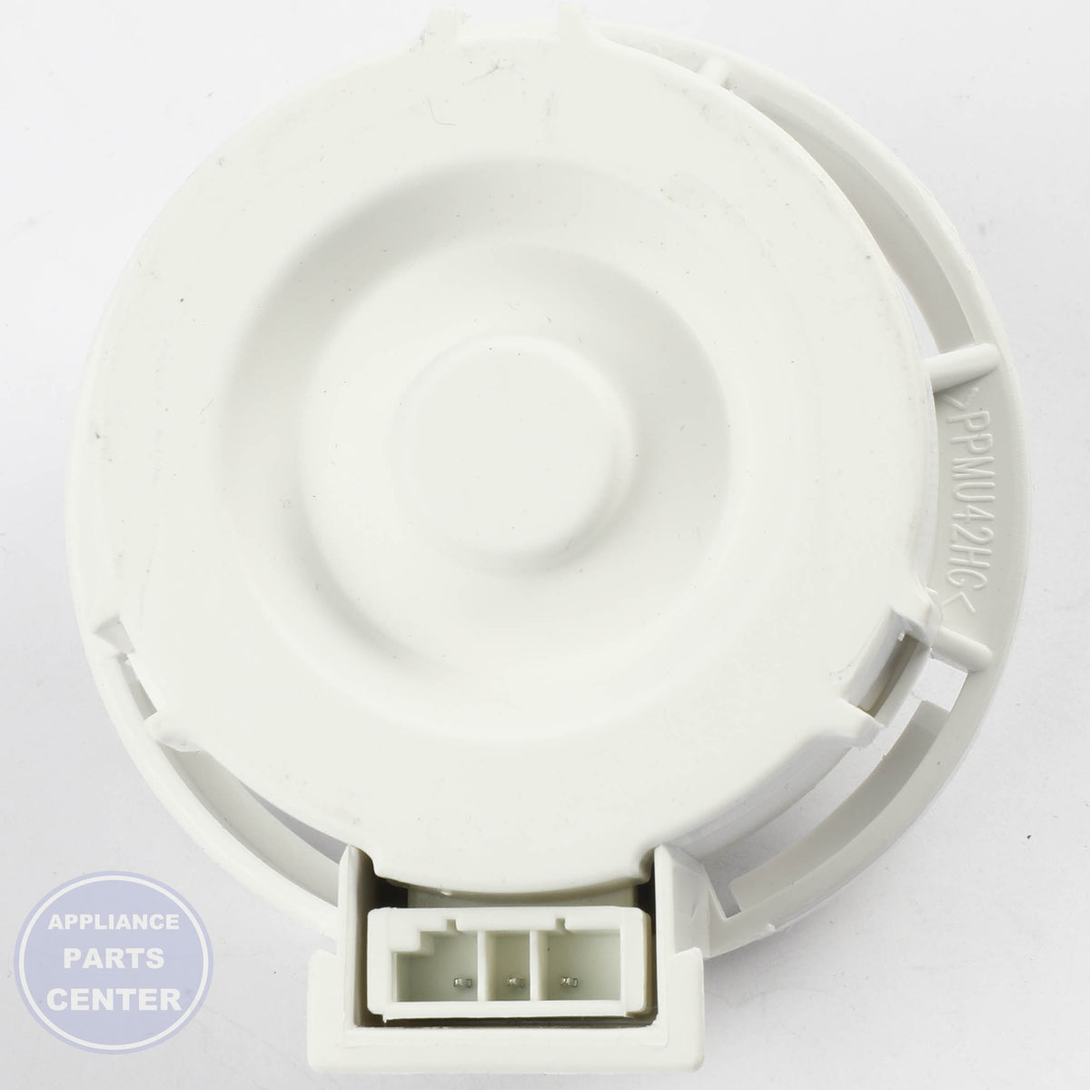 L-G MOTOR ASSEMBLY,DC,PUMP EAU64082901 - Installation in XYZ model showing key mounting points