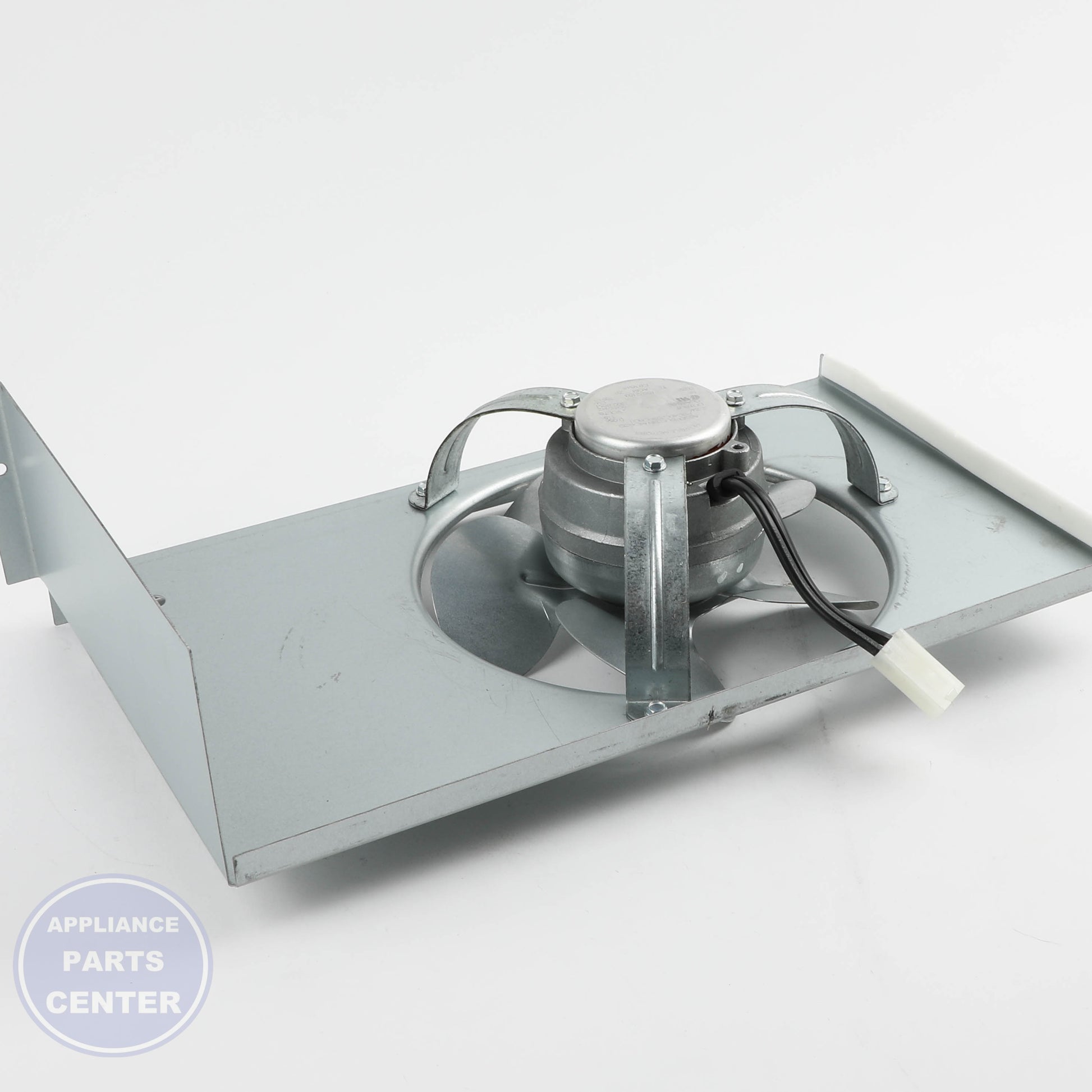 G5096494 CONDENSER FAN ASSEMBLY - Detailed view of high-quality construction