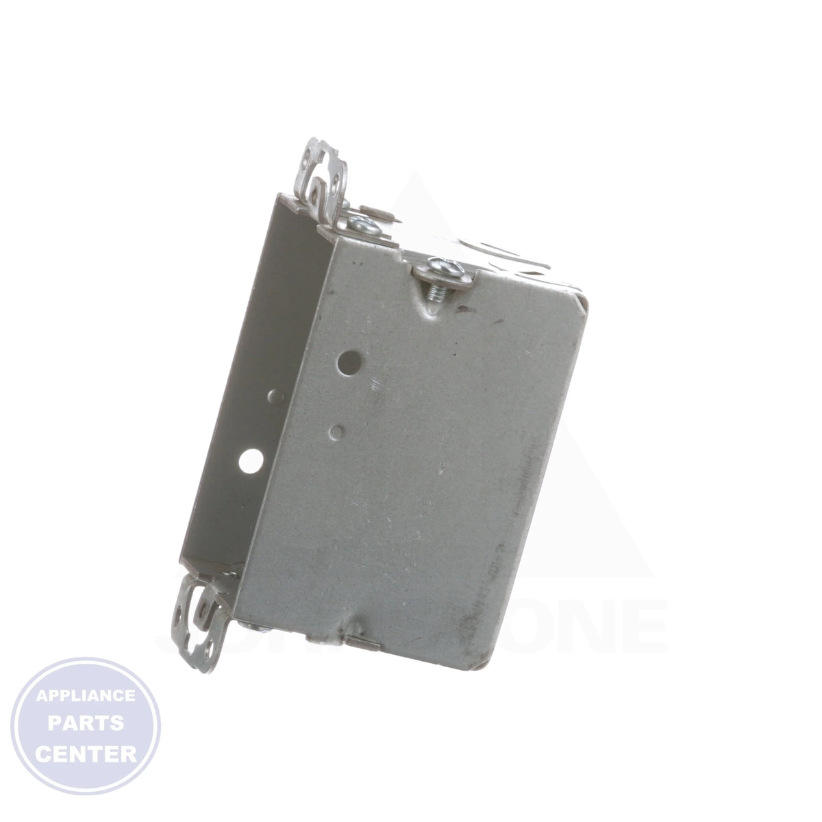 Electrical Outlet Box G600-R - Detailed view of safe 20A circuits support