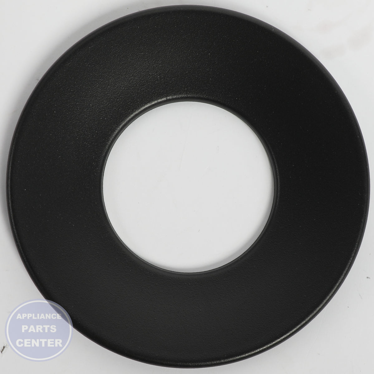 L-G CAP,BURNER MBL67316904 - Installation in L-G model showing secure mounting points