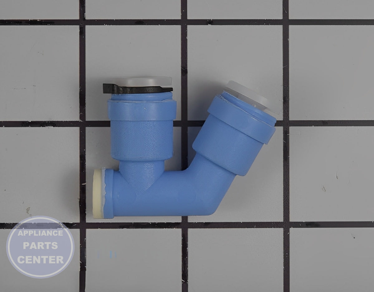 Hose Connector MCD63827601 - Side view with 0.5-inch diameter
