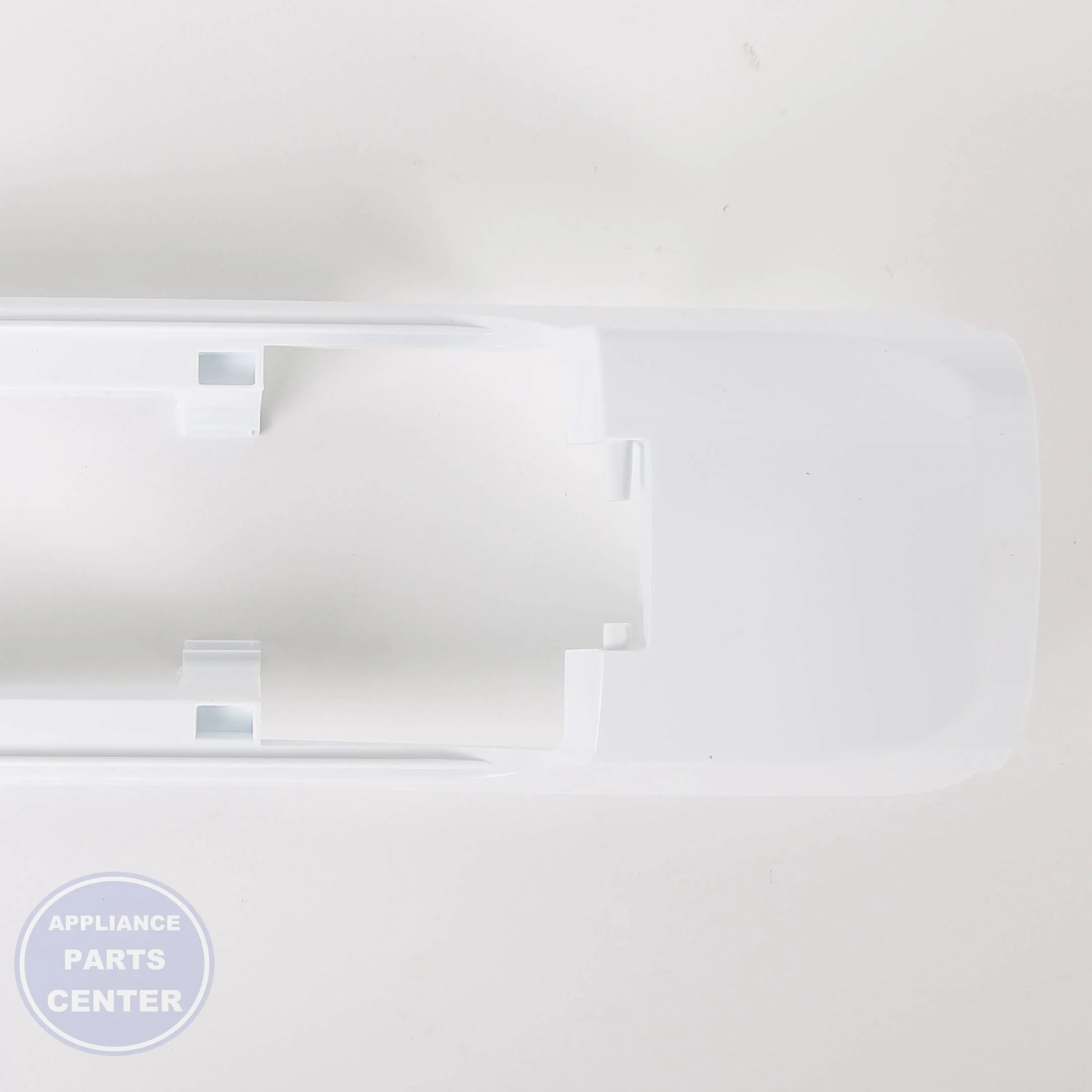 L-G COVER,FILTER MCK66584901 - Installation in specific model showing mounting points