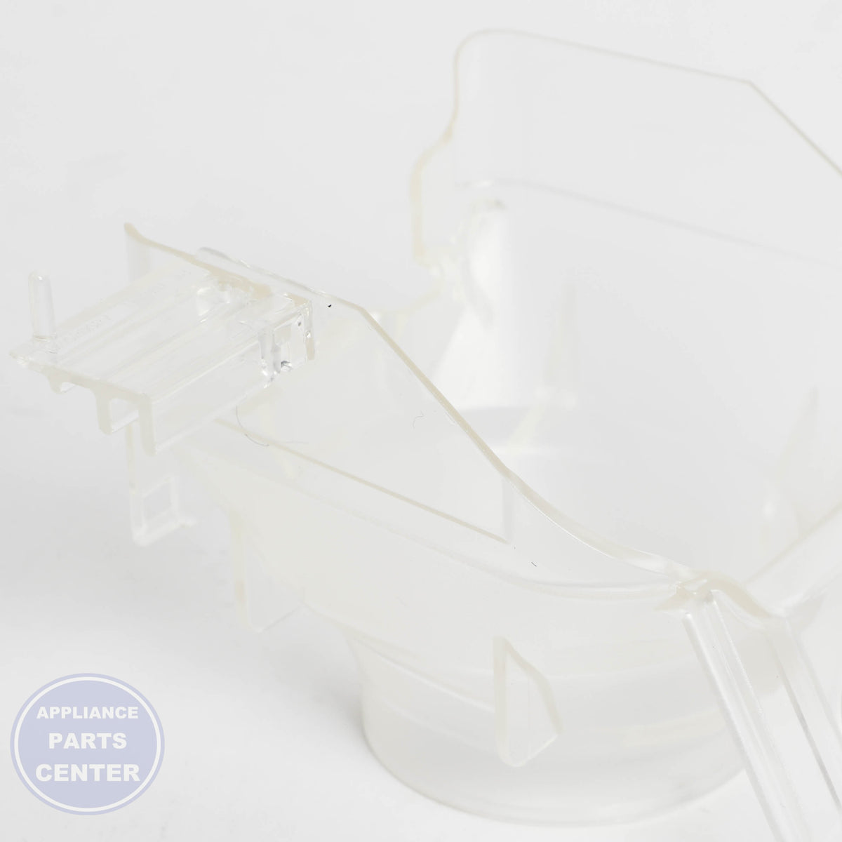FUNNEL MDR62062701 - Detailed view of efficient dispensing mechanism