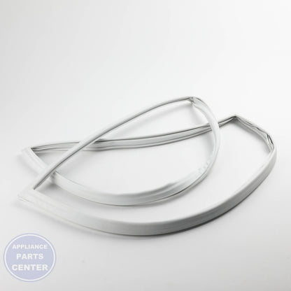 PB070289 FREEZER DOOR GASKET - Detailed view of high-quality rubber material