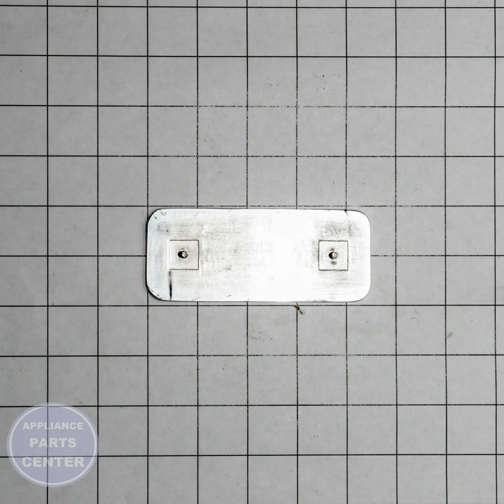 PE010016 LOGO BADGE-BLACK AND CHROME - Side view with chrome and black materials