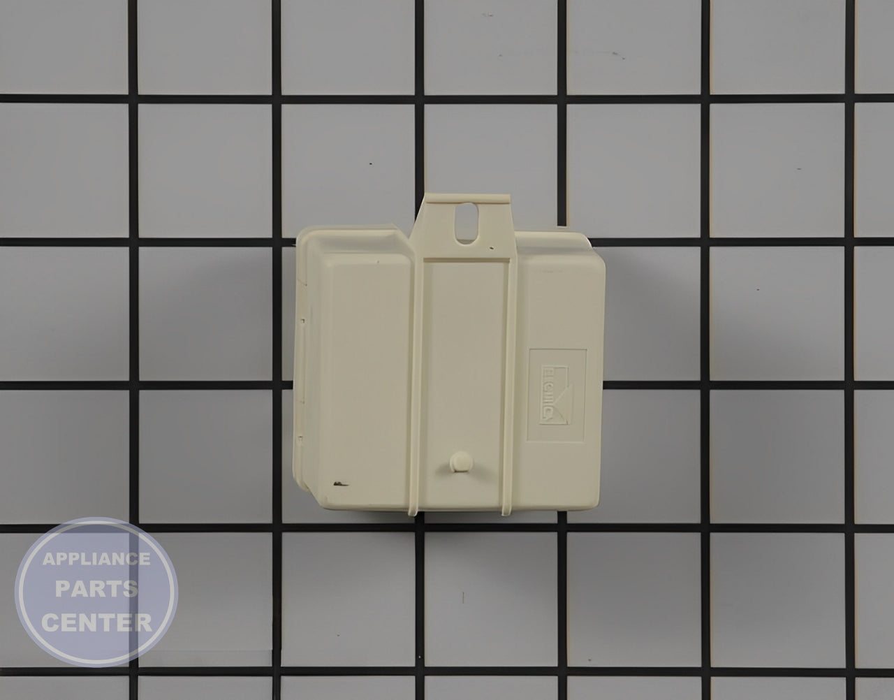RELAY START 239-268 PICK UP 60-135 DROP - Detailed view of voltage specifications