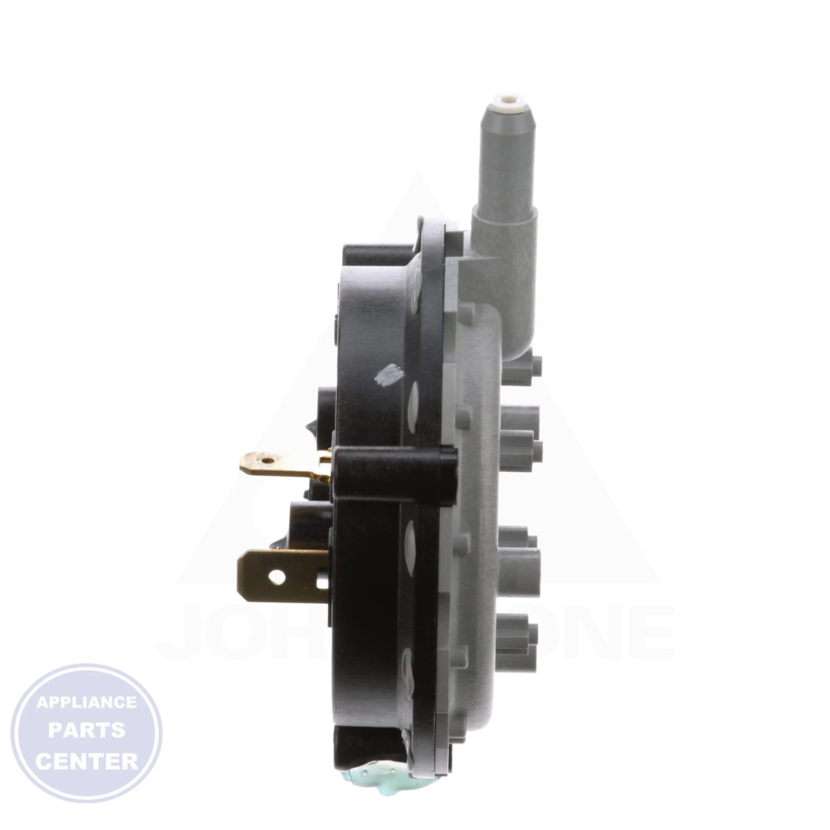 SWITCH,PRESSURE,1.00 - Detailed view of precise 1.00 psi pressure regulation