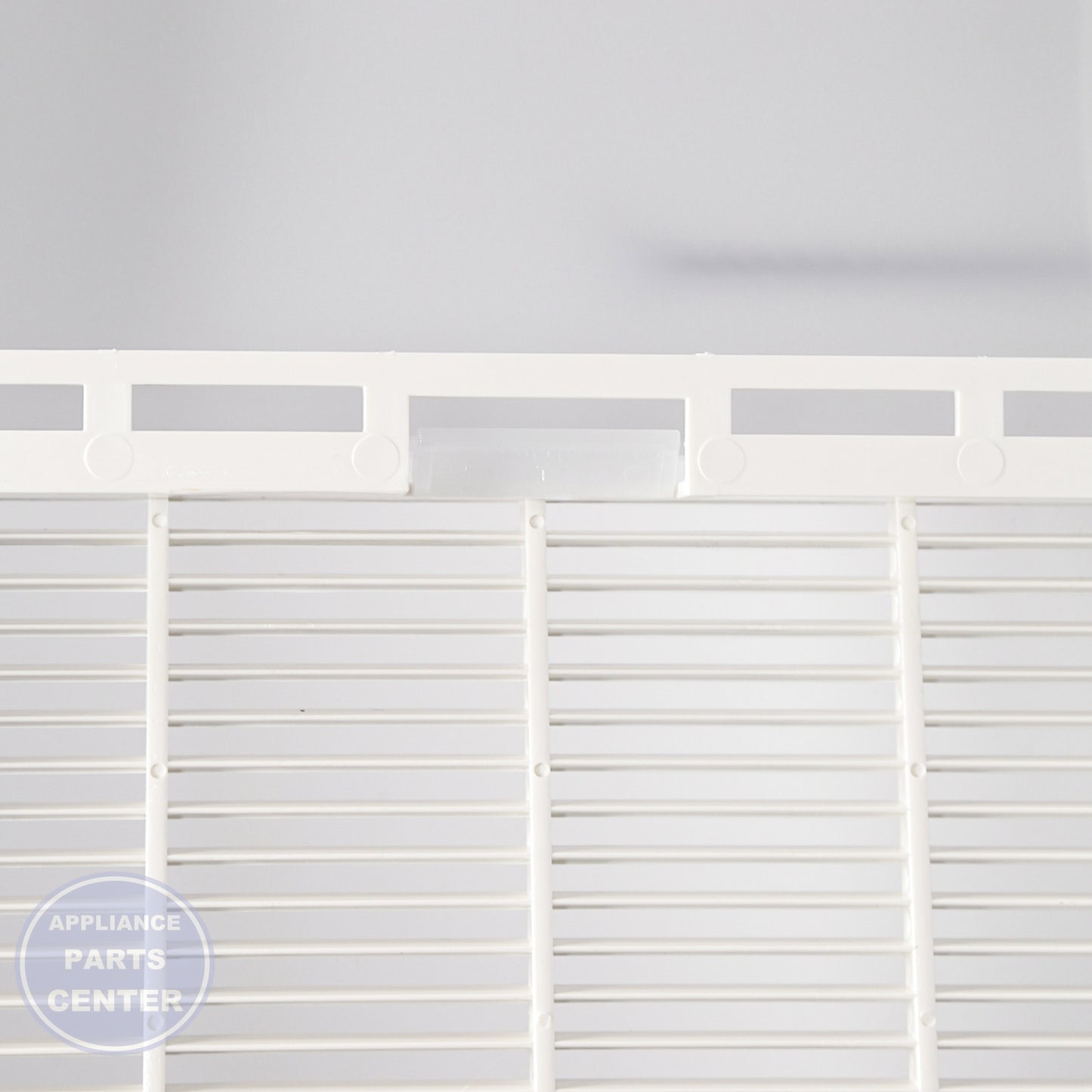 BRO SRV GRILLE & LENS 665RP 668RP S89852000 - Installation in BRO model showcasing easy mounting points
