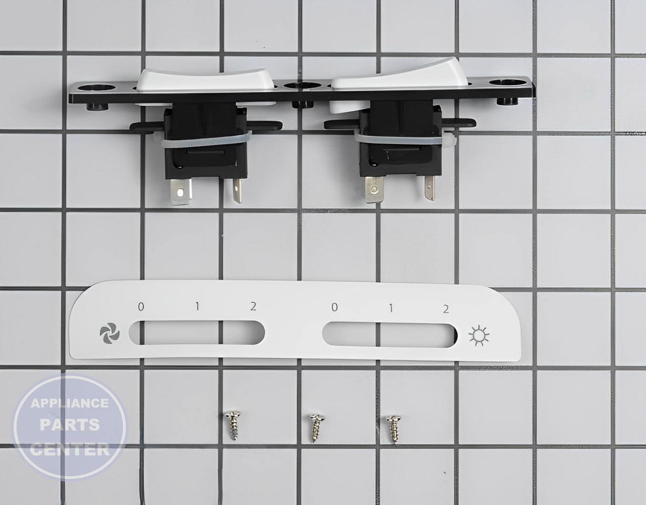 SRV SWITCH ASSY WHITE F/QP HOO S97017729 - Detailed view of the reliable switch