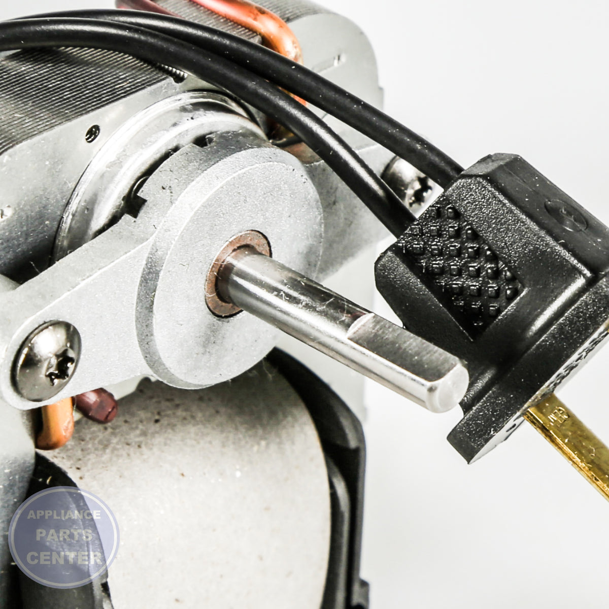 SRV MTR F/ECON RM-RM FAN S99080199 - Detailed view of cooling efficiency