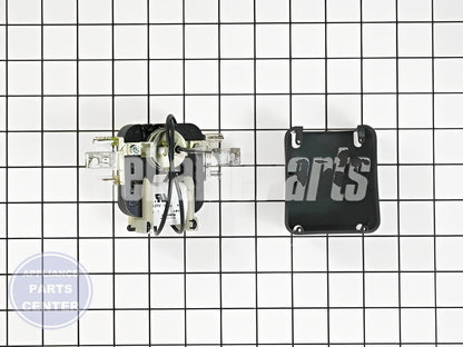 SEA SUPCO UNIVERSAL MOTOR KIT SM999 - Installation in specific SEA model showing secure mounting points