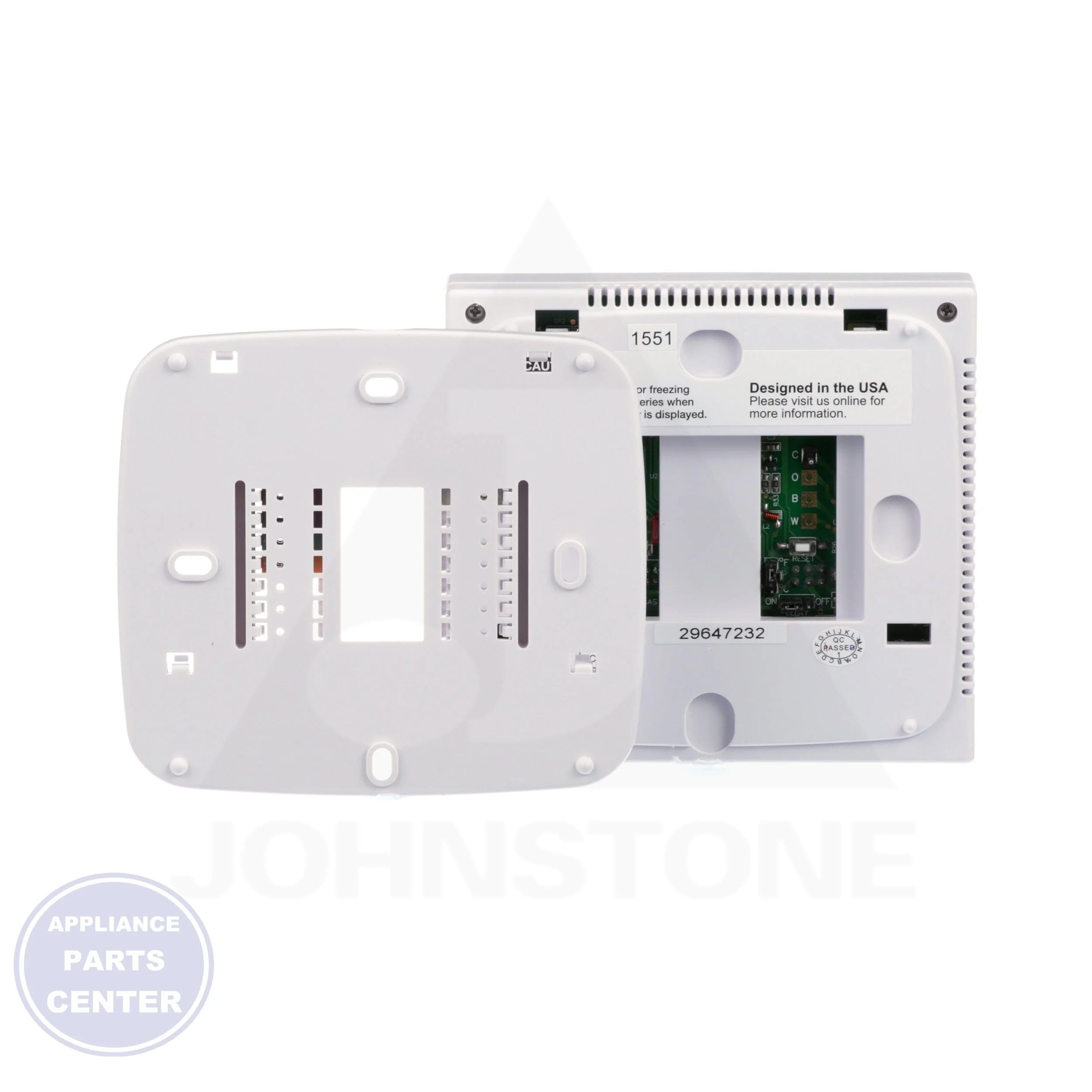 Non-Programmable Thermostat T771 - Side view with 4.7"W x 4.4"H x 1.1"D specs