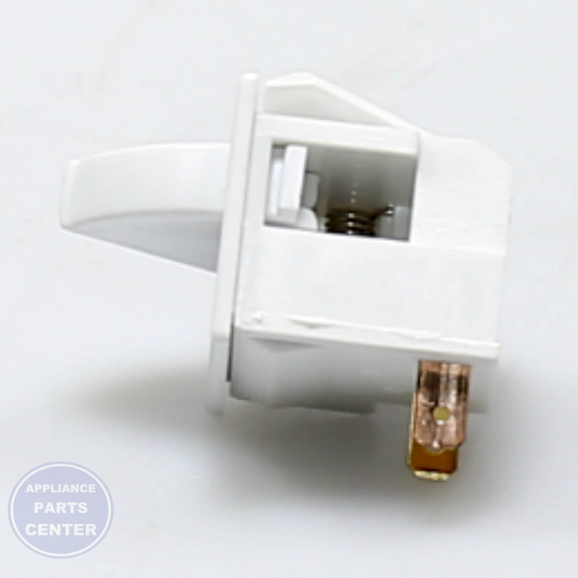 PRO LIGHT SWITCH SZ 7014646 - Installation in PRO model showing screw mounting points