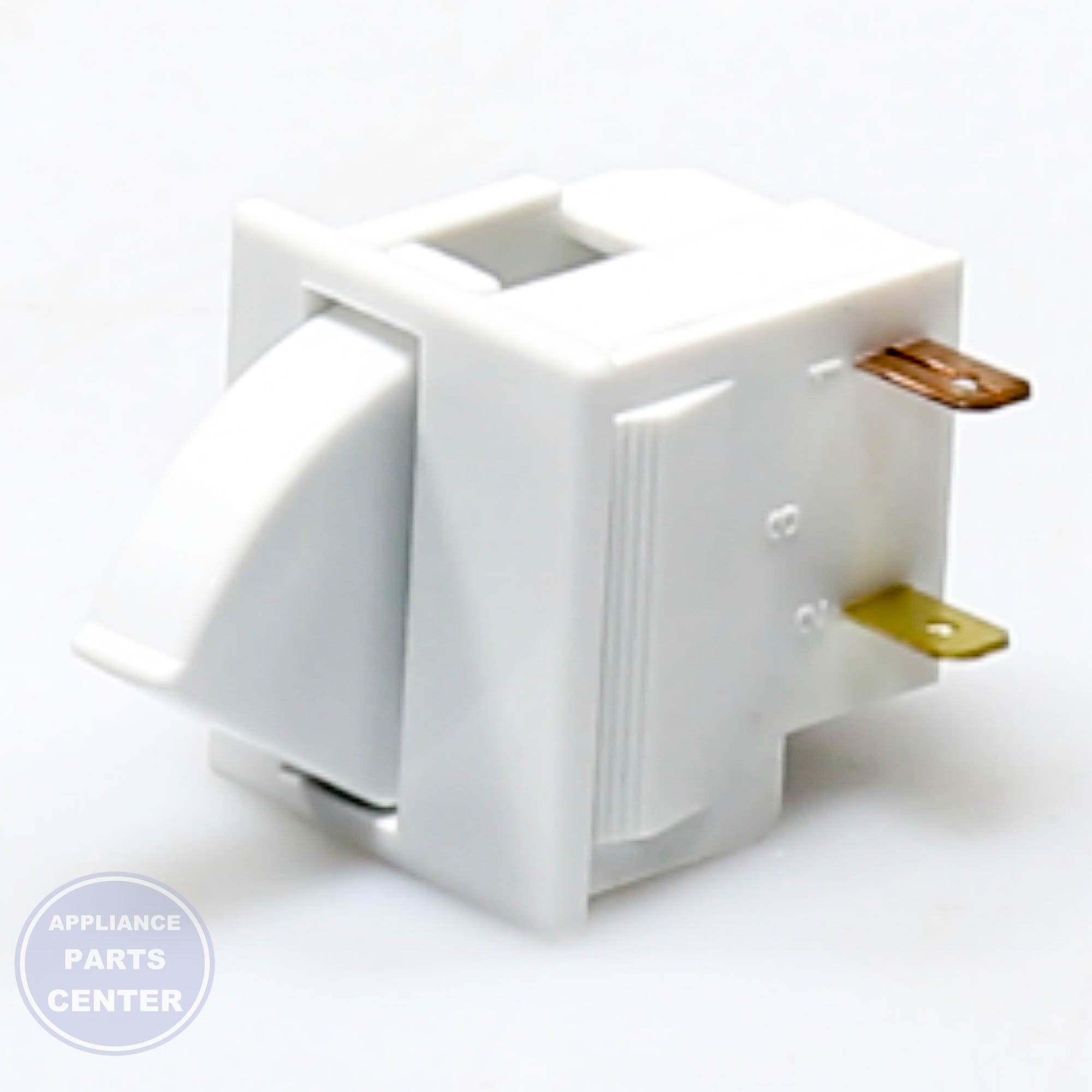PRO LIGHT SWITCH SZ 7014646 - Installation in PRO model showing screw mounting points
