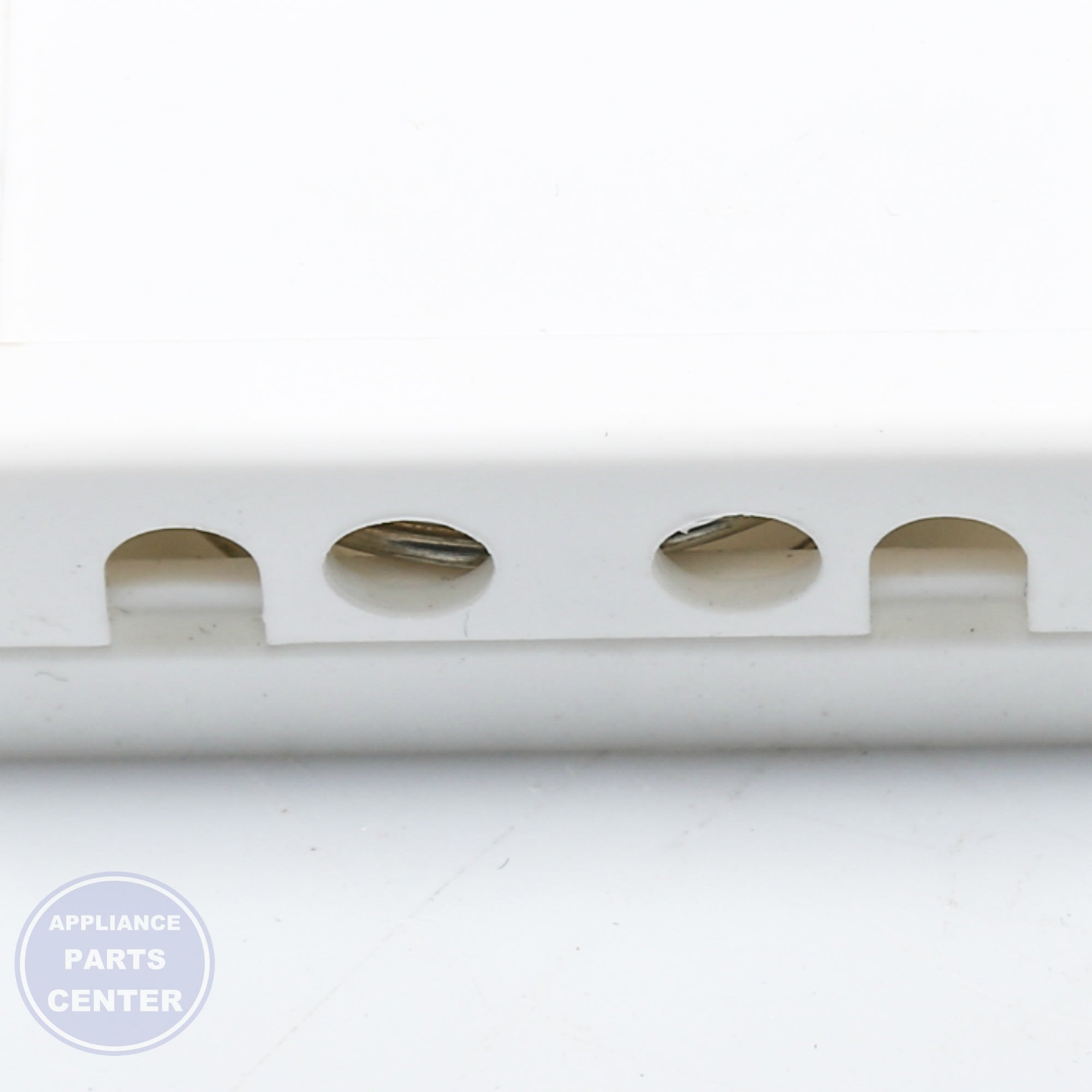 PRO UNIVERSAL COLD CONTRO TJ90SC1002 - Installation in PRO model showing key mounting points