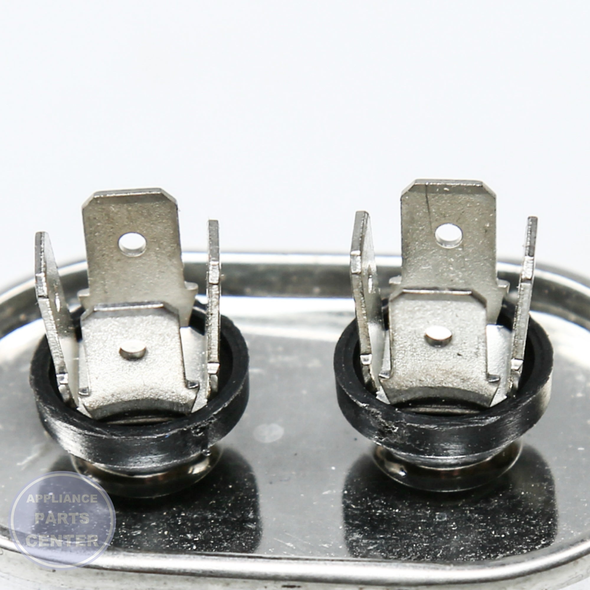 PRO 440V OVAL RUN CAP. TJC5X440 - Main view showing voltage capacity for various models